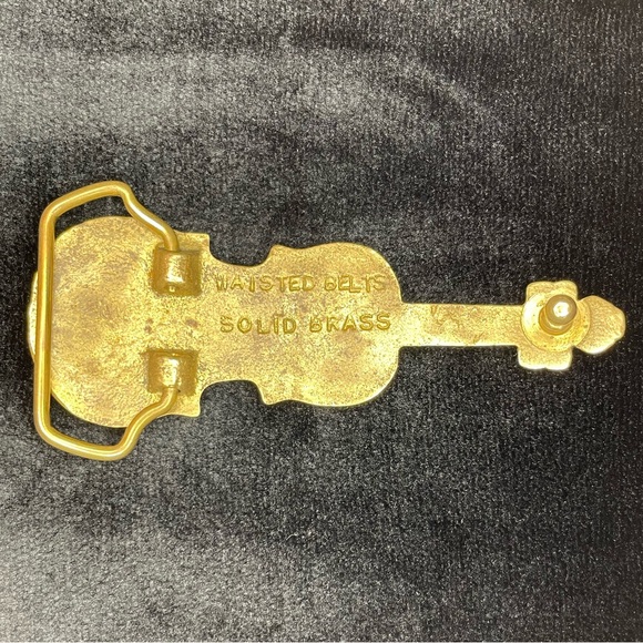 Vintage 1970’s Brass Fiddle/Violin Belt Buckle by Waisted Belts - Picture 6 of 9
